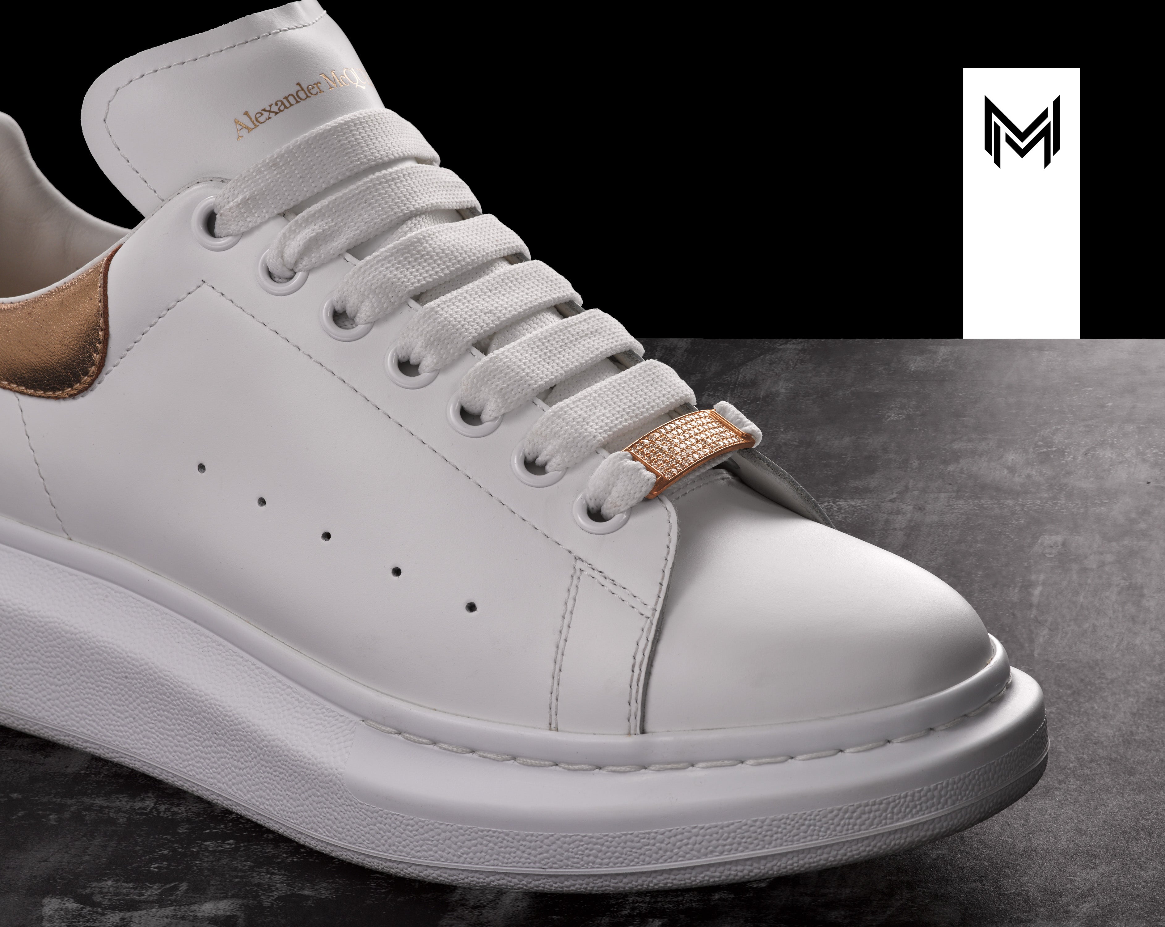 Diamond Shoe Lace Plate - Rose Gold